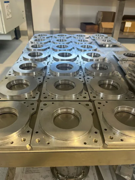 Plate adapter